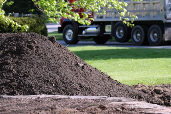 Yard Dirt Delivery in De Pere