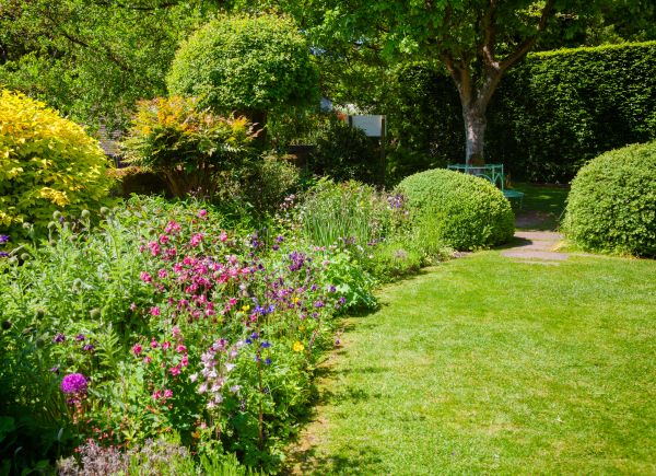 Yard Landscaping Service in De Pere