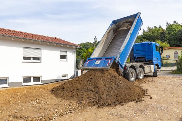 Garden Dirt Delivery in De Pere