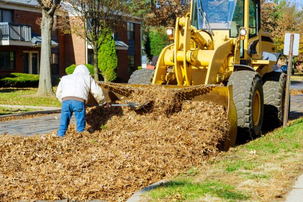 Mulch Hauling in De Pere