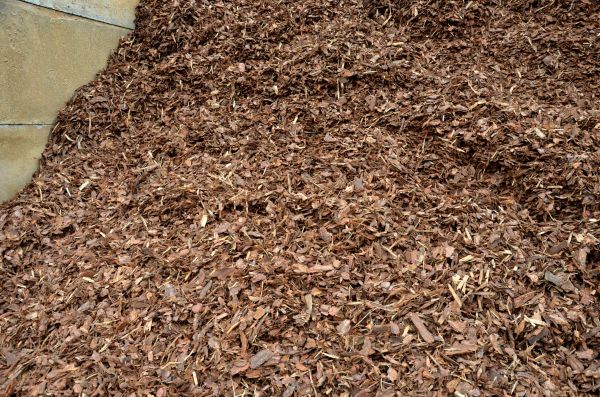 Organic Mulch Delivery in De Pere
